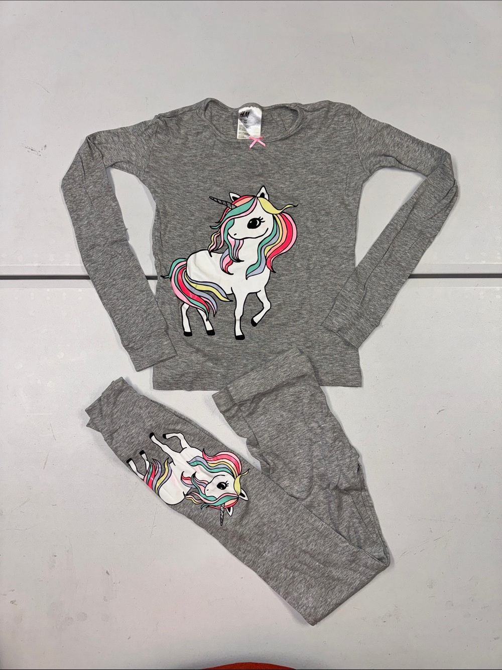 H&M Gray Girls' Unicorn Pajama Set with Rainbow Mane